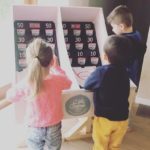 Location jeux bois Lyon, Location jeux géants Grenoble, Animation enfants mariage Drôme, Animation anniversaires enfants Lyon
