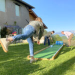 Location d'une piste de bowling lors d'une animation insolite de garden party à valence